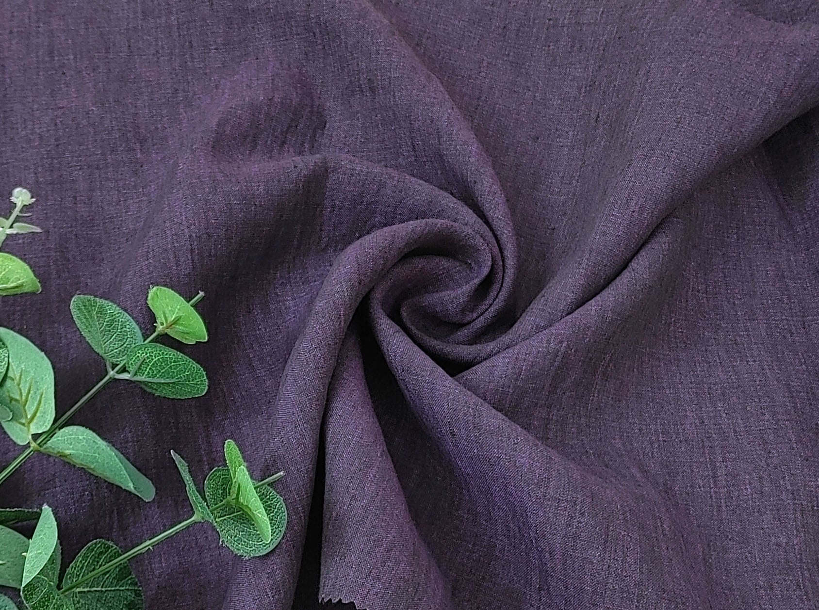 100% Linen Fabric: Delave High-Twisted Linen 14s, Medium Weight, New for 2024, 7712 7713 7682 - The Linen Lab - Violet