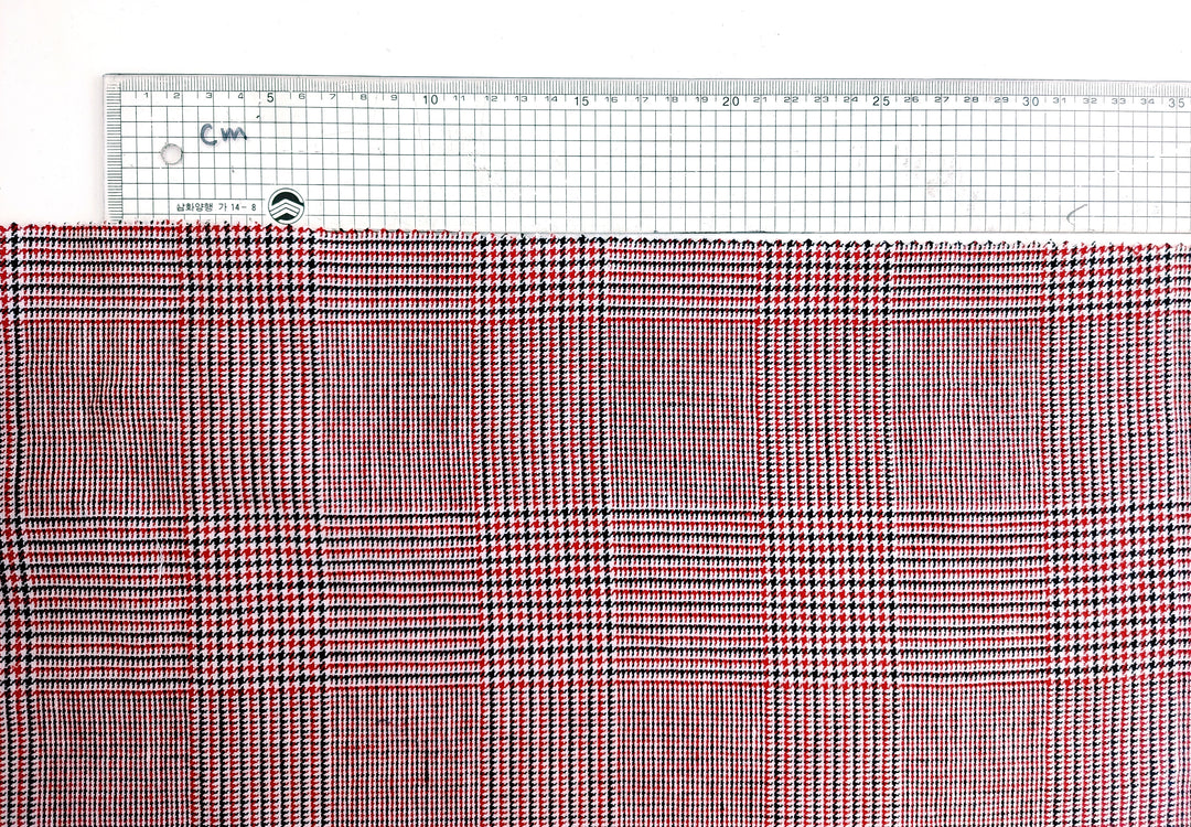 Tricolor Symphony: Linen Cotton Twill Glen Plaid Fabric in Medium Weight – White, Red, and Black 6759
