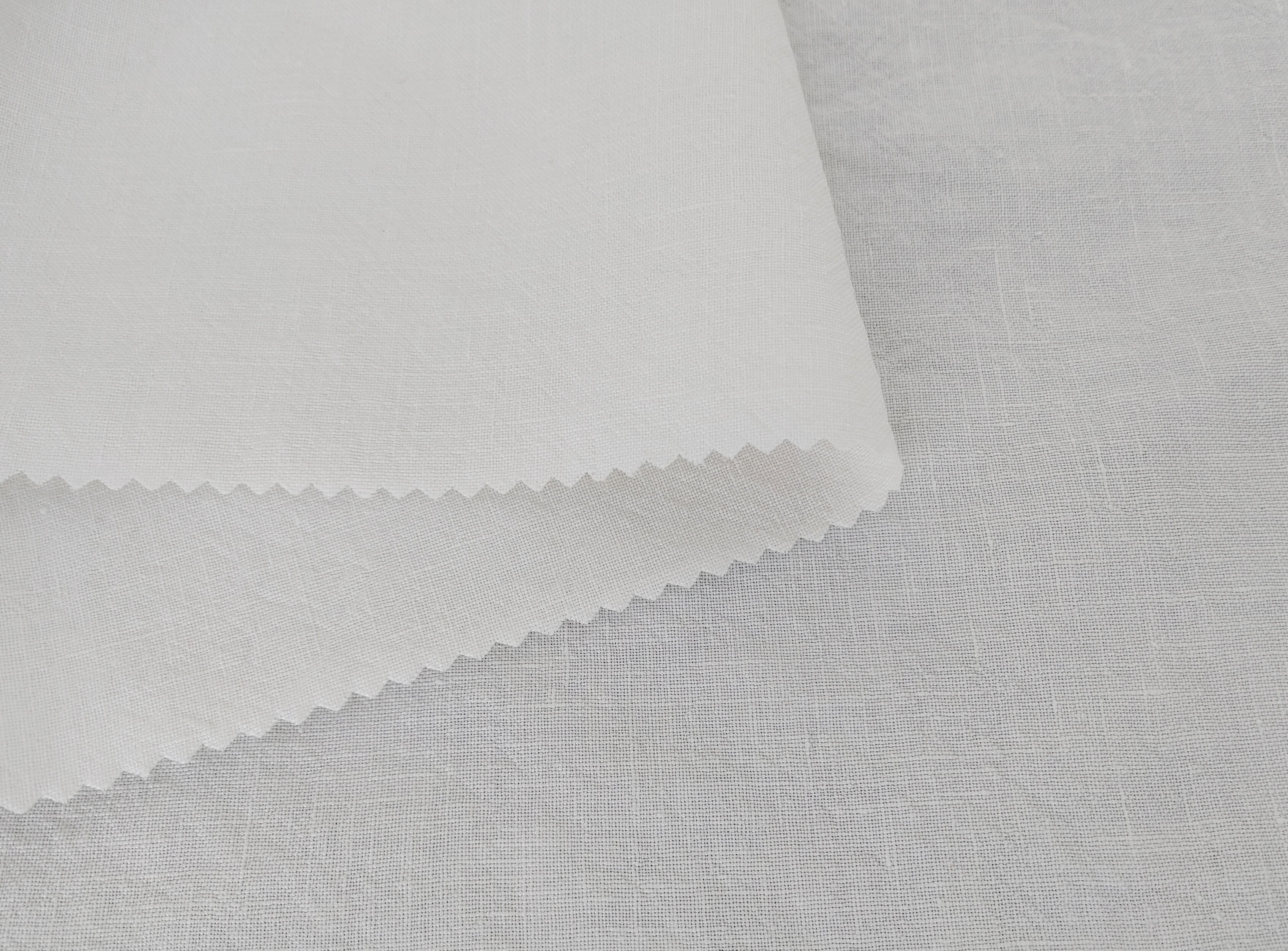 White Linen-Nylon Hi-Twist Fabric: Durable Elegance 7945