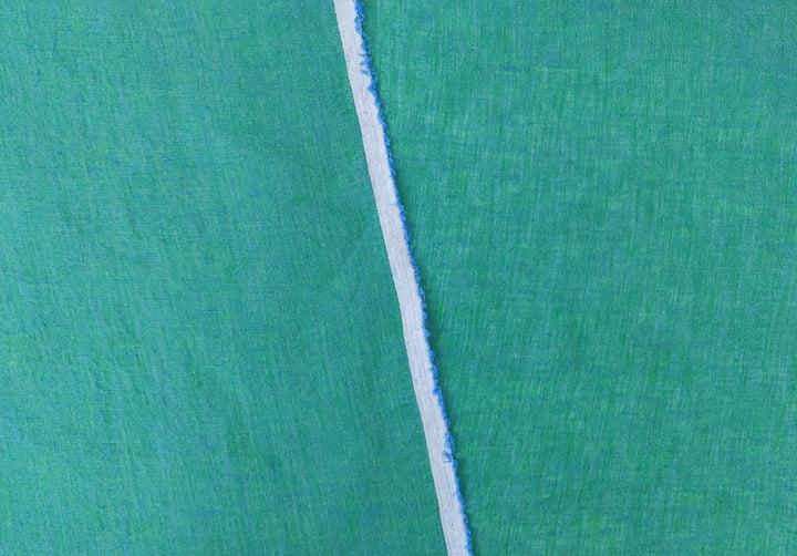 Lightweight 100% Linen Fabric - Green, 21s High-Twist Yarn, Two-Tone Effect 7929
