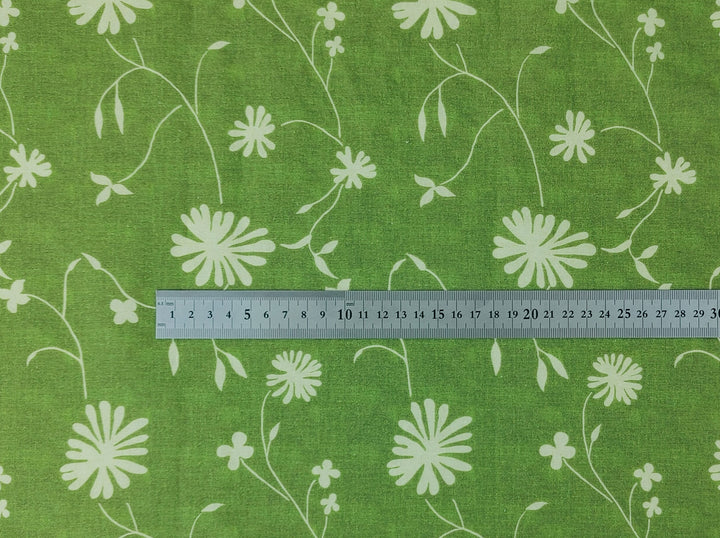 Green Leaf Print Cotton-Ramie Blend Fabric 8021