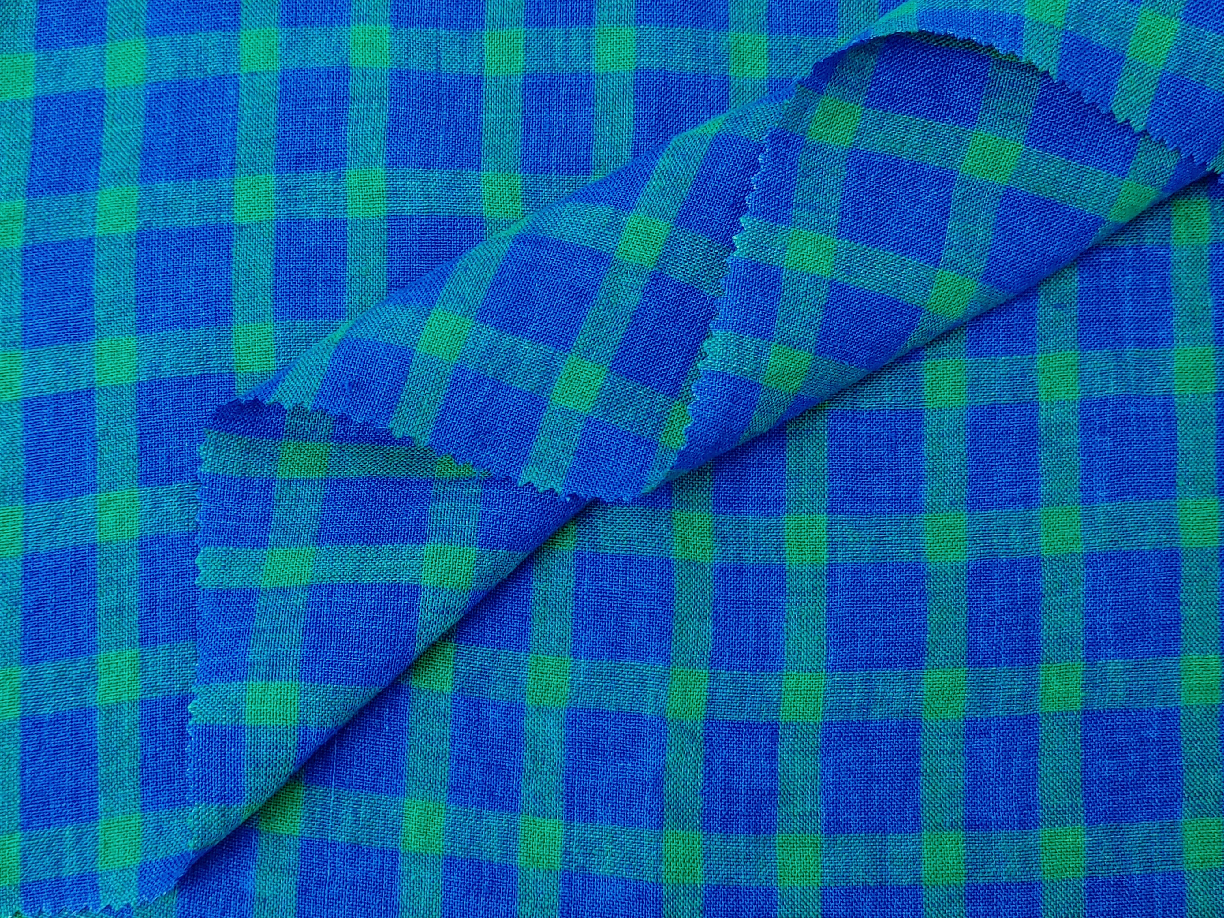 100% Linen Blue-Green Gingham Check Fabric – Vintage Delave Dyed 7567