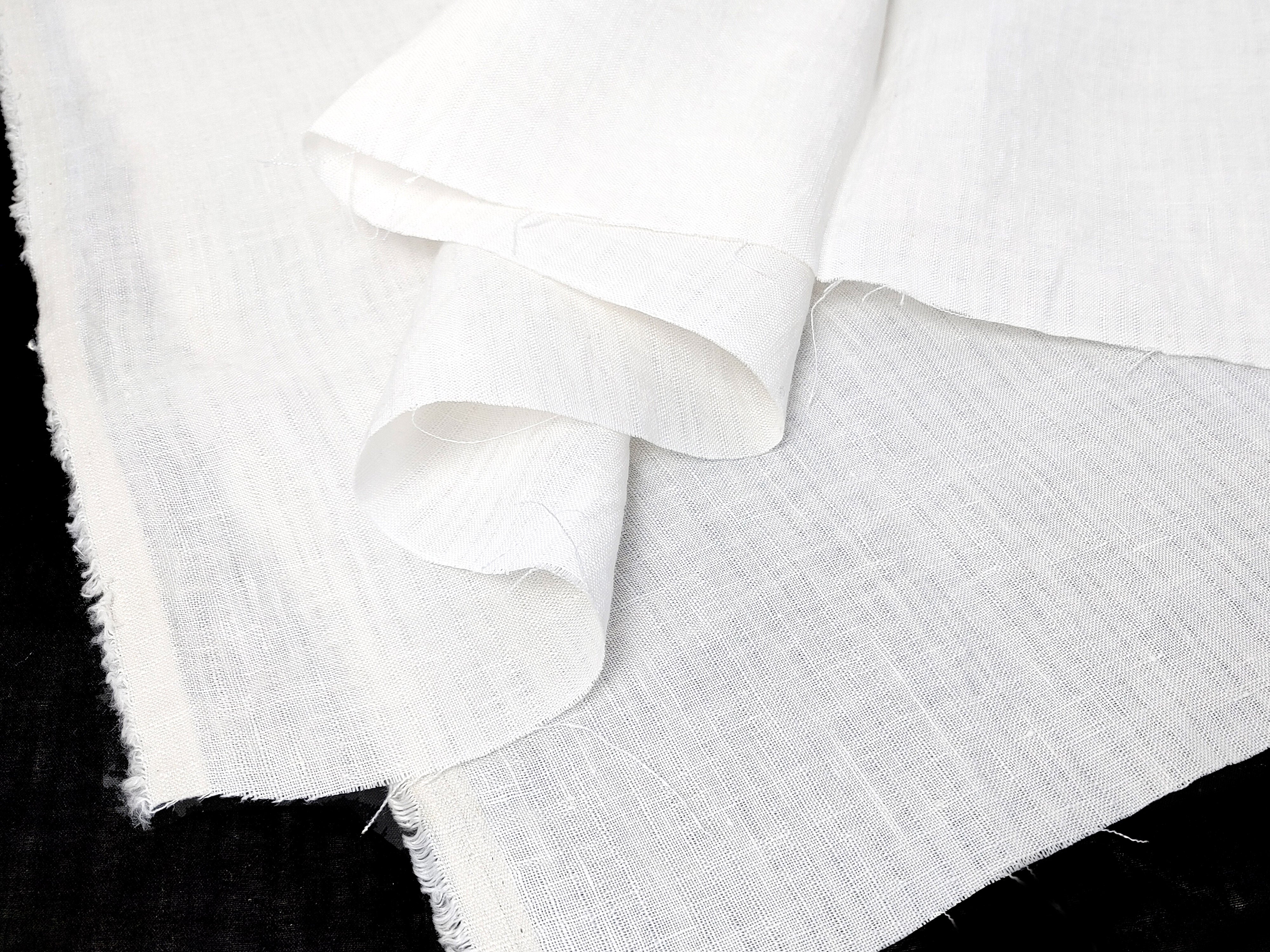 White 100% Linen Fabric – Subtle Striped Texture, Soft Handfeel 4190