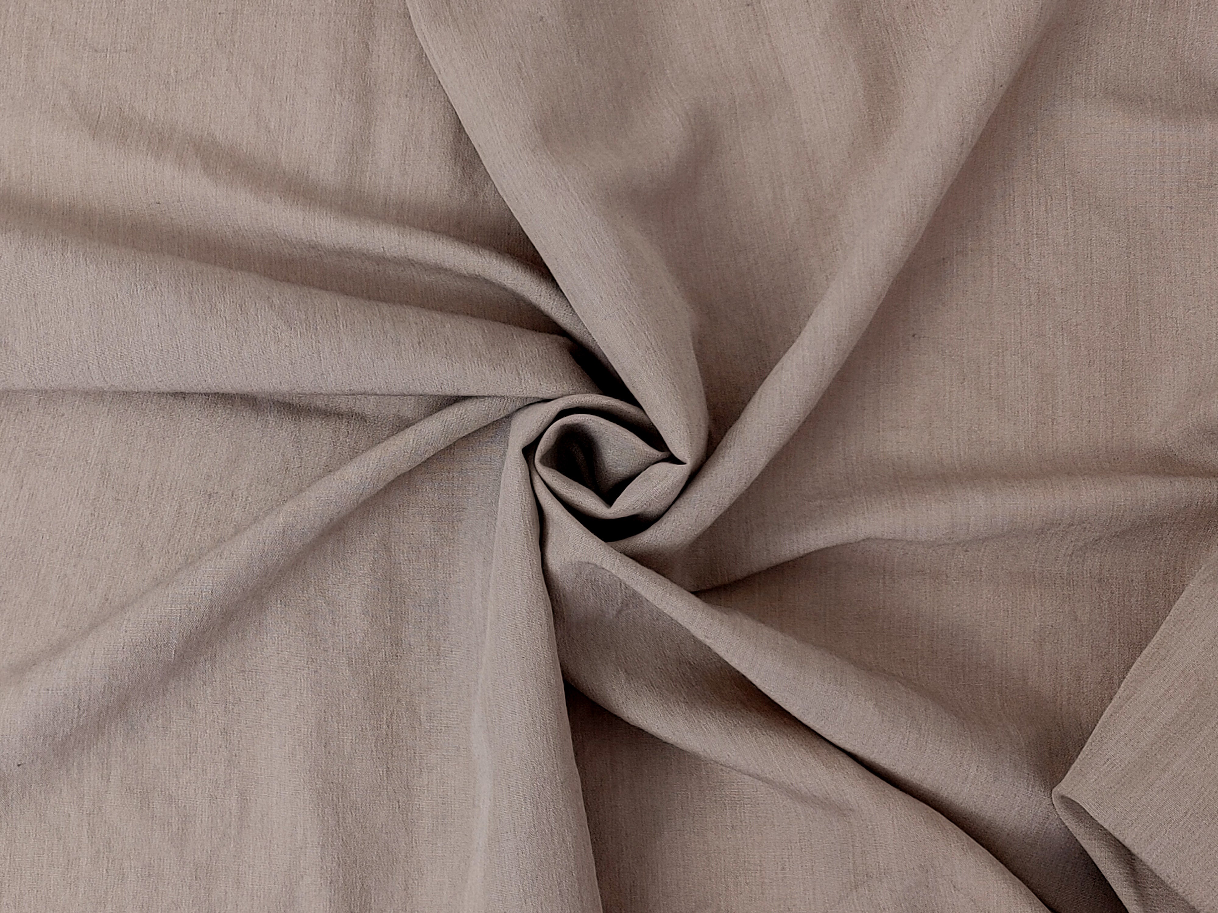 Versatile Ramie Mixed Fabric: Affordable, Soft, and Less Prone to Wrinkles