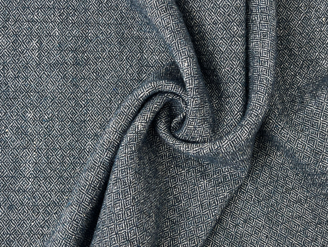 Broken Diamond Twill – Heavyweight Viking Age Linen Wool Fabric 8173 8174 8177