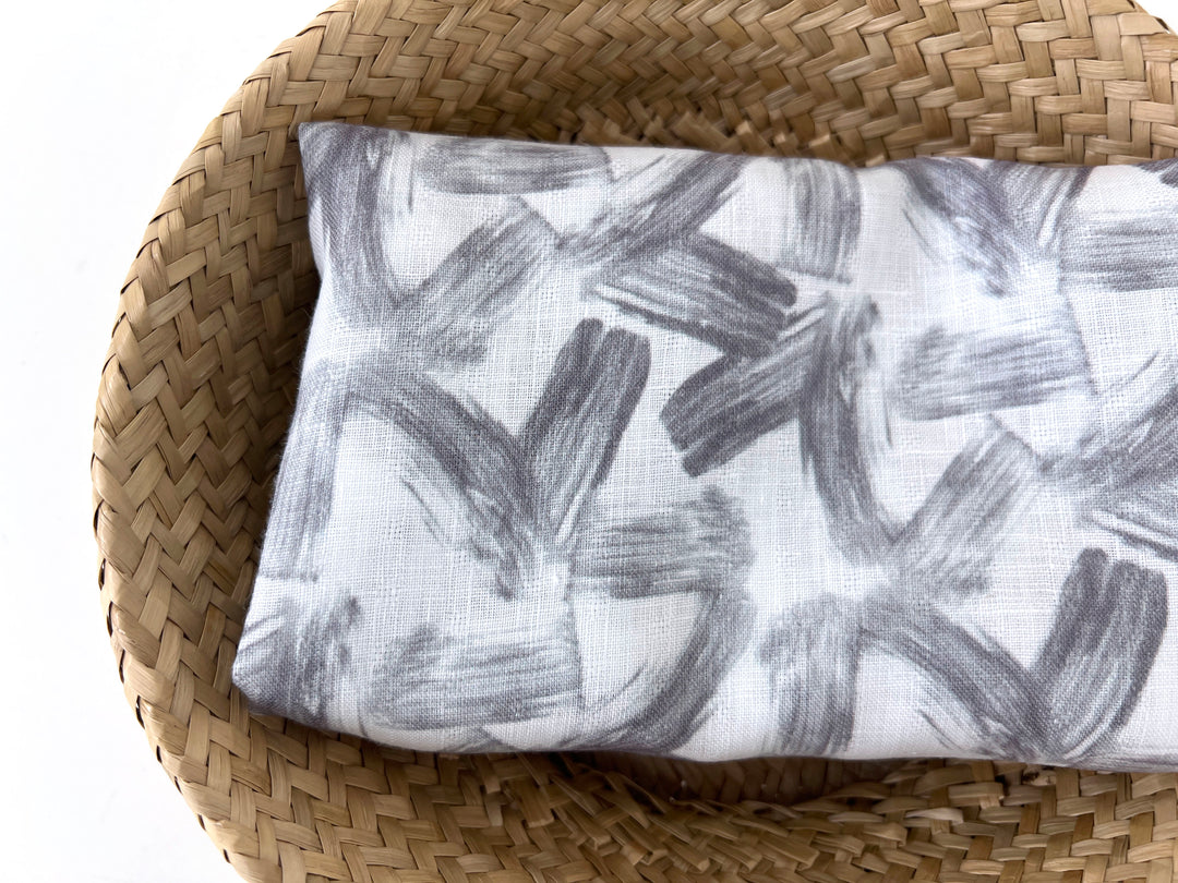 Brushstroke Print 100% Linen Fabric – Grey on White, Dobby Texture, Light Weight 7641