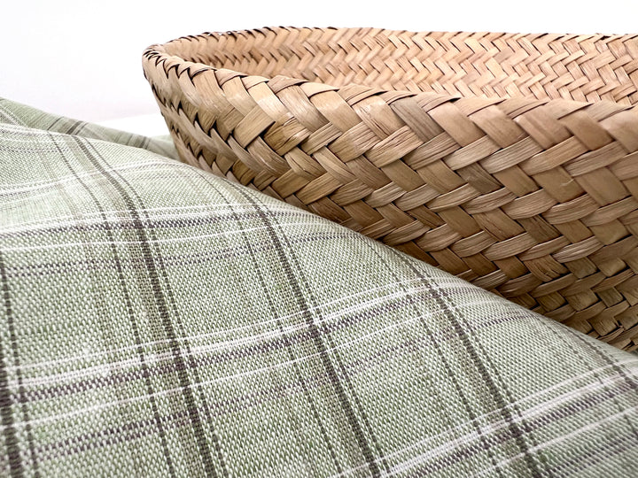 Green Plaid Linen Cotton Fabric – Pre-Washed, Light-Medium Weight 8268