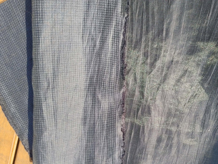 Naval Linen Polyester Fabric with Crease Effect and Printed Houndstooth Pattern 3583 - The Linen Lab - Navy