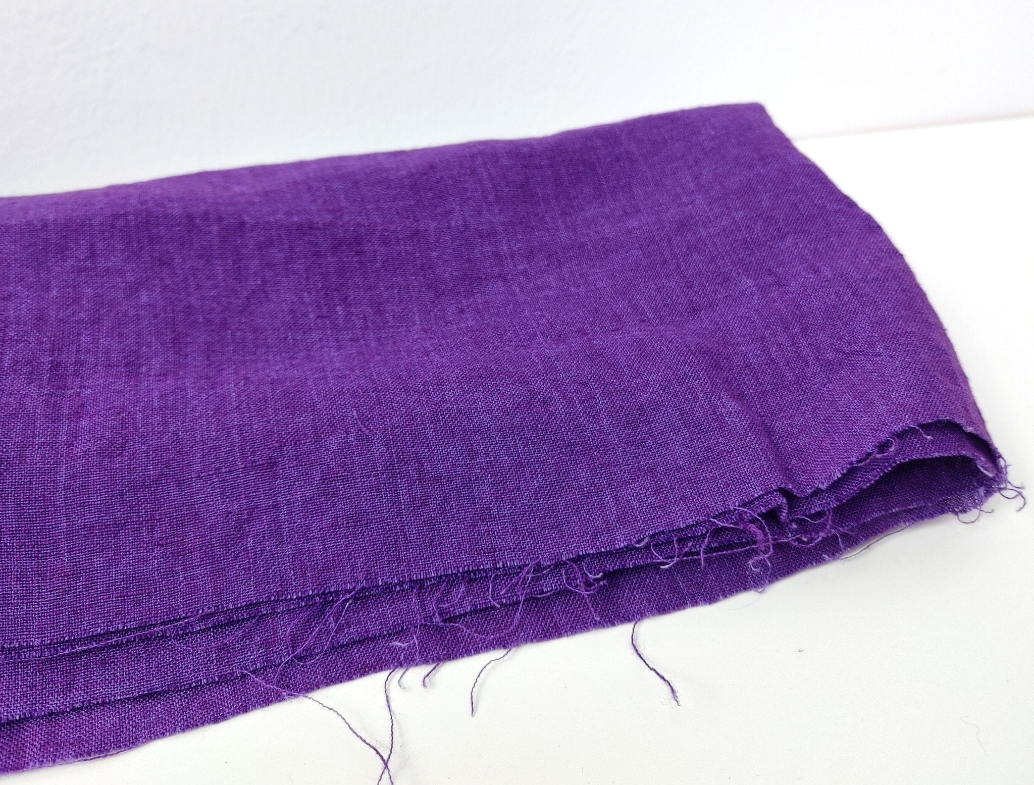 100% Linen Crispy Fabric 21s Vintage Chambray New Colorways for 2024 - The Linen Lab - Violet