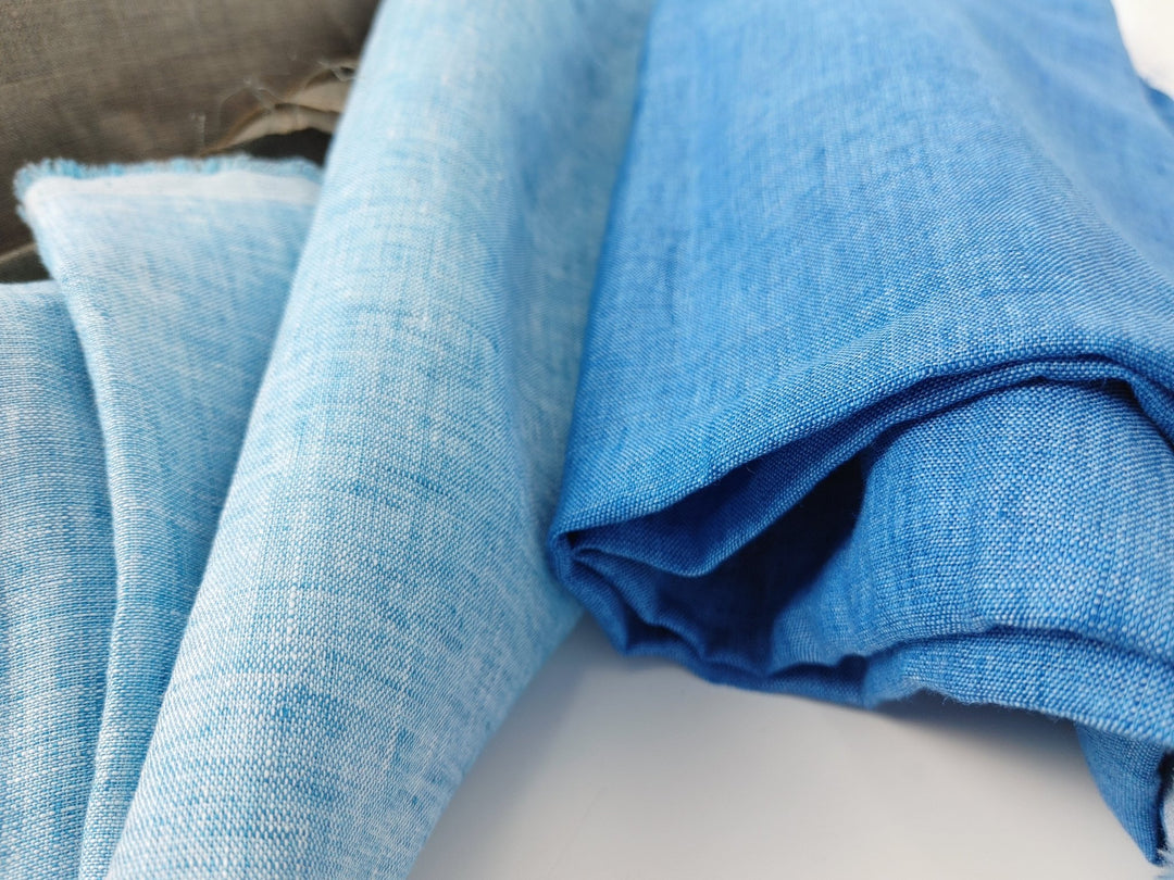 100% Linen Fabric 21s Vintage Chambray New Colorways for 2024 - The Linen Lab - Blue(light)