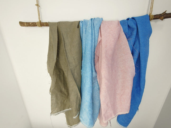 100% Linen Fabric 21s Vintage Chambray New Colorways for 2024 - The Linen Lab - Blue(light)