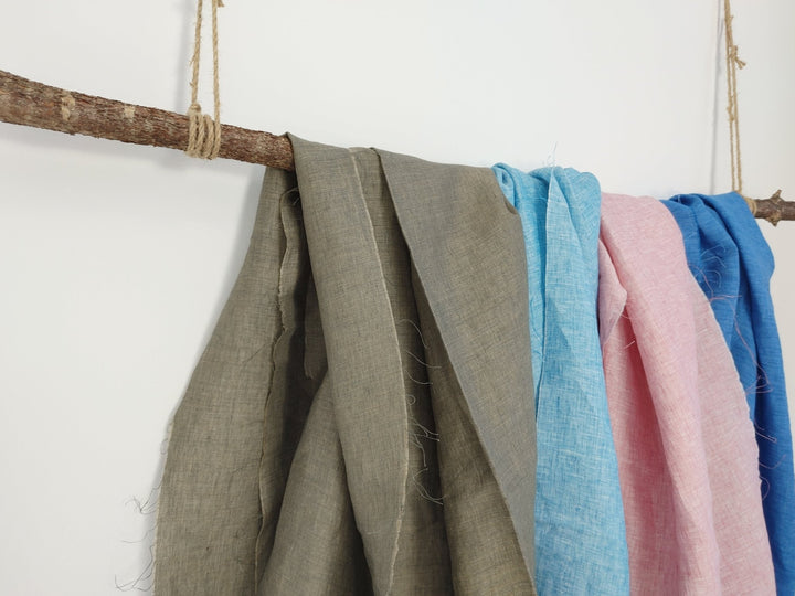 100% Linen Fabric 21s Vintage Chambray New Colorways for 2024 - The Linen Lab - Blue(light)