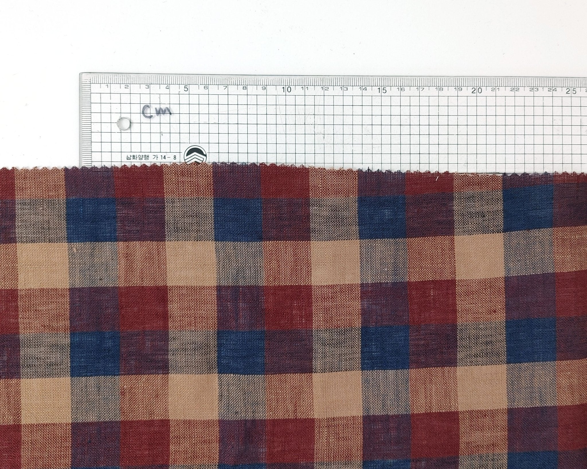 100% Linen Gingham Check in Brown – A Featherweight Classic 7852 - The Linen Lab - Brown