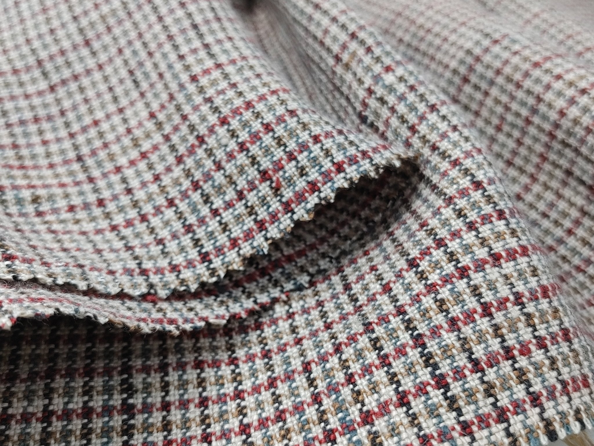 100% Linen Houndstooth StarCheck Fabric: Heavyweight Elegance - The Linen Lab - Pink