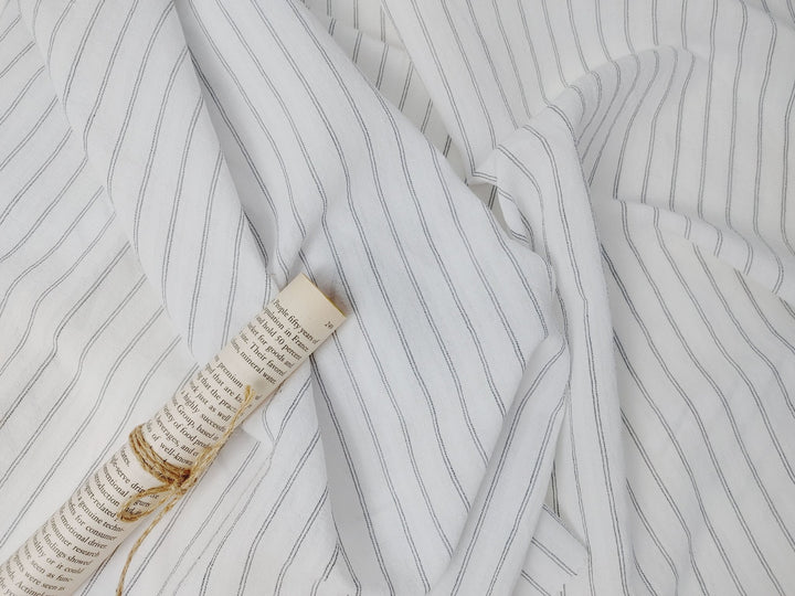 Airy Stripes: Linen with High-Twisted Cotton Lightweight Stripe Fabric 6109 6110 6111 6049 - The Linen Lab - Blue