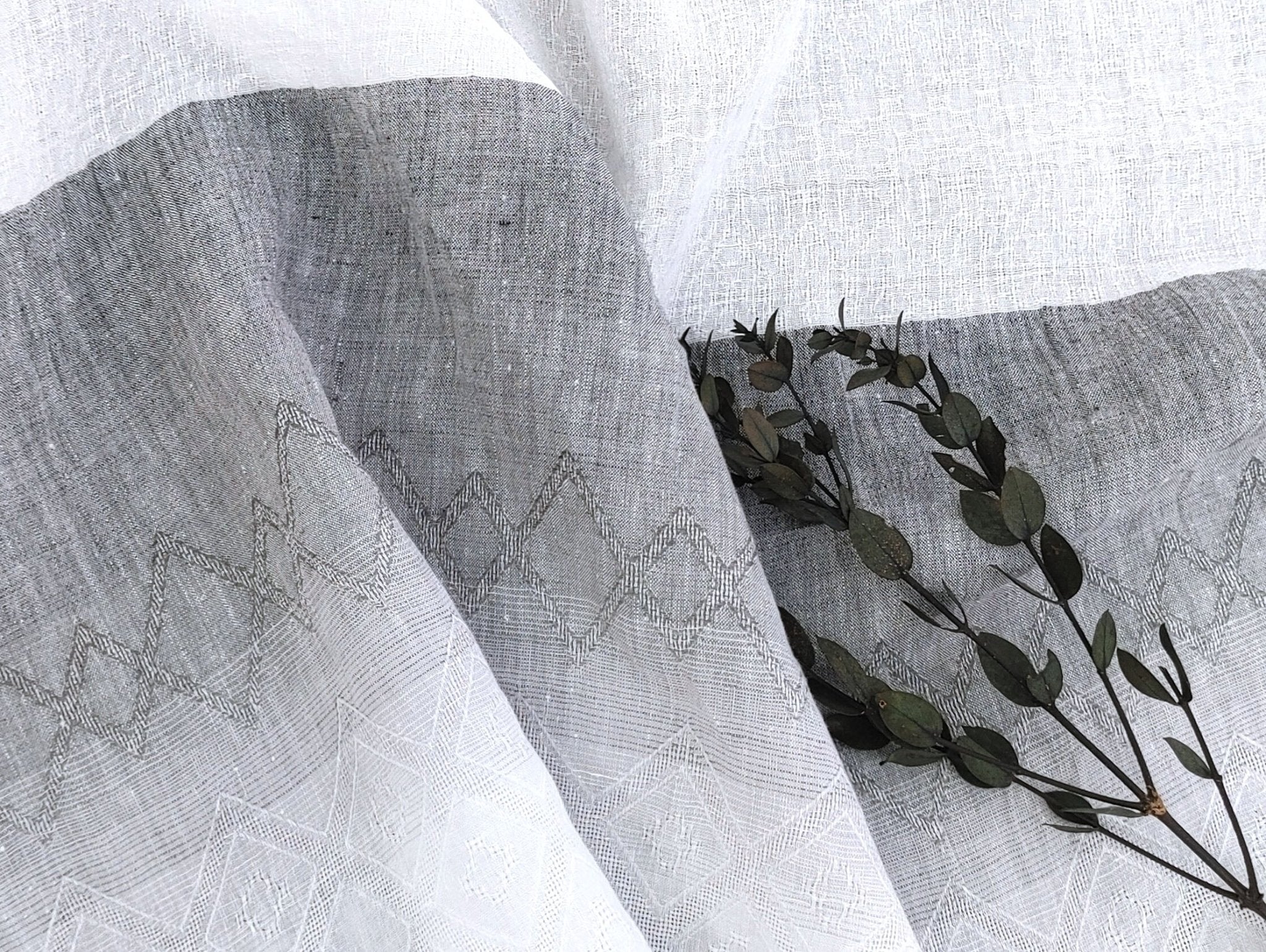 Dark Sunrise Symphony: Striped Rhombus Patterns in 100% Linen Gradation Jacquard Fabric 6505 - The Linen Lab - Gray