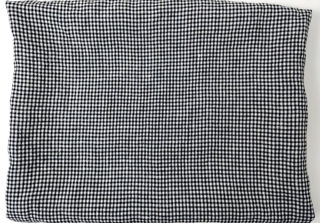 Light Weight Linen Tencel Fabric with Subtle Seersucker Gingham Check in Classic White & Black 6345 - The Linen Lab - Black & White
