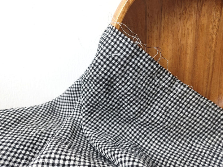 Light Weight Linen Tencel Fabric with Subtle Seersucker Gingham Check in Classic White & Black 6345 - The Linen Lab - Black & White