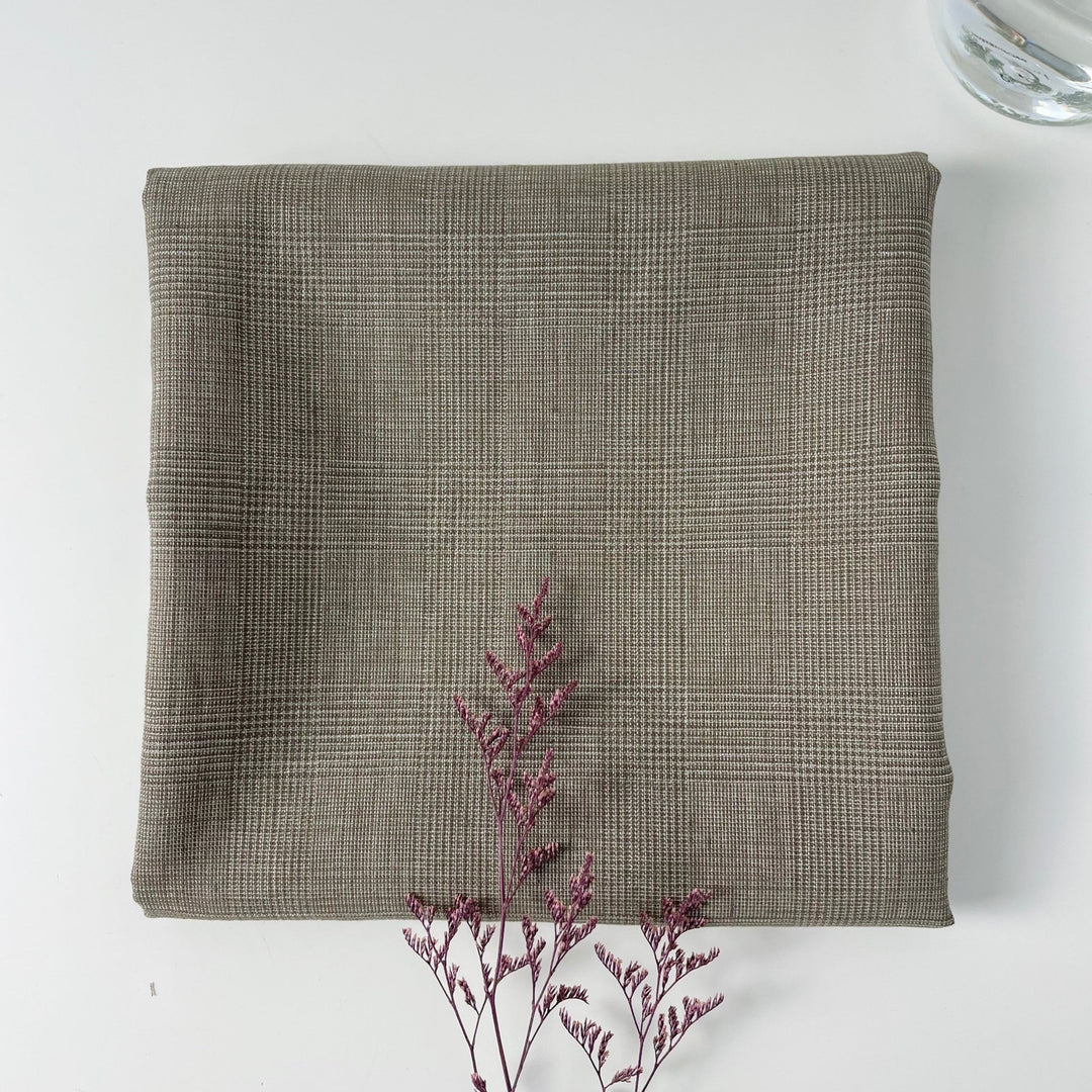 Linen Blend Glossy Fabric 6631 6599 - The Linen Lab - 6631 BROWN
