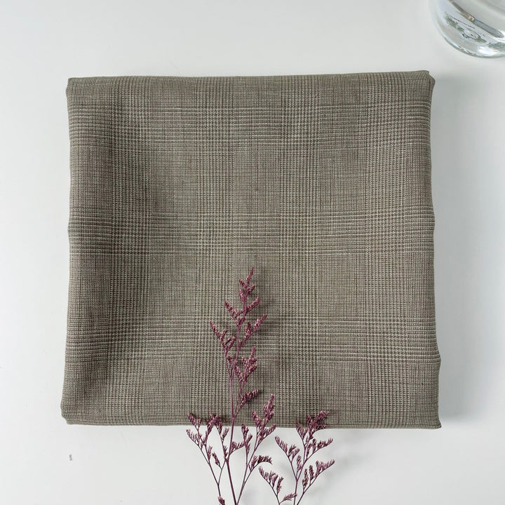 Linen Blend Glossy Fabric 6631 6599 - The Linen Lab - 6631 BROWN