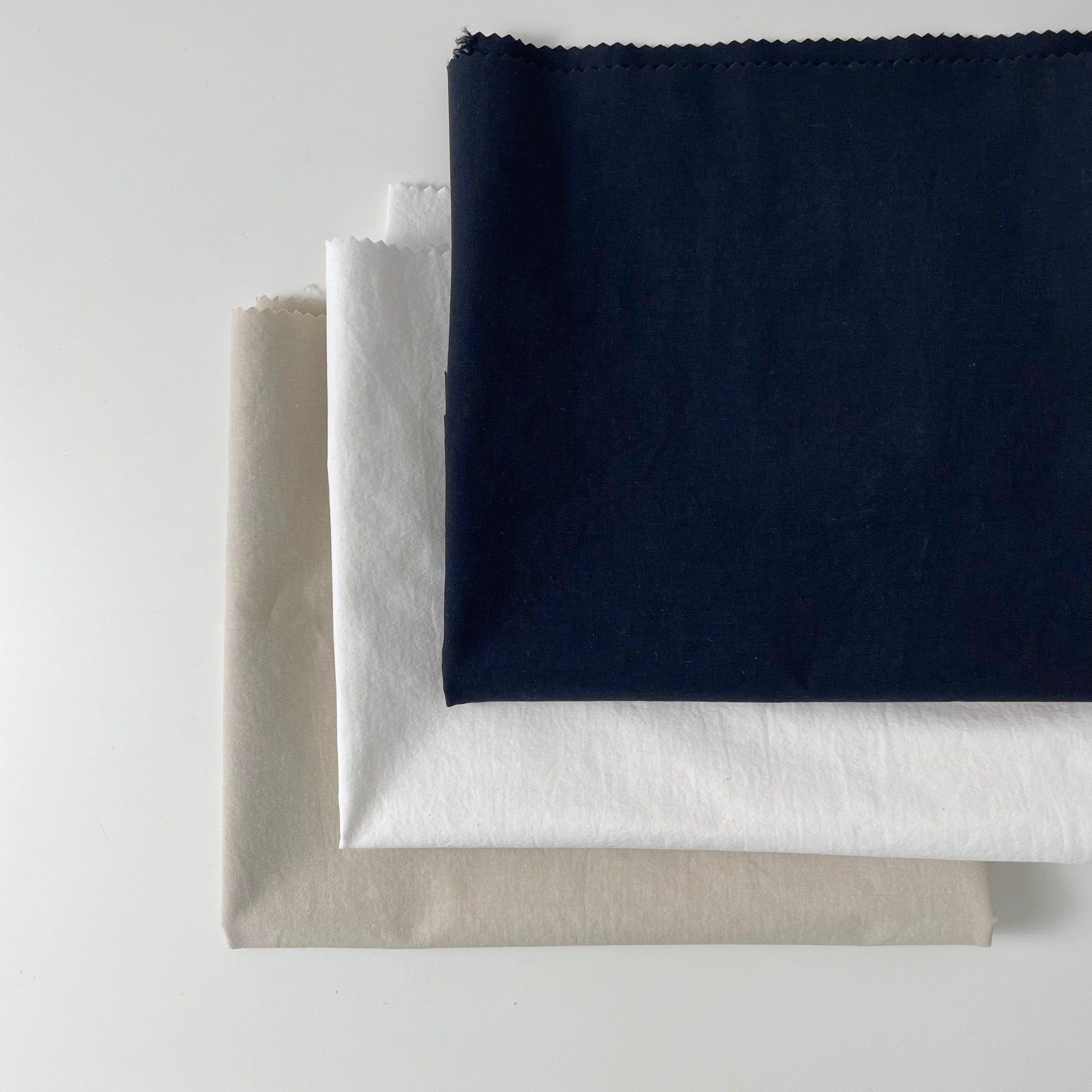 Linen Cotton Nylon Warp Stretch Fabric 7099 7362 7188 - The Linen Lab - Navy