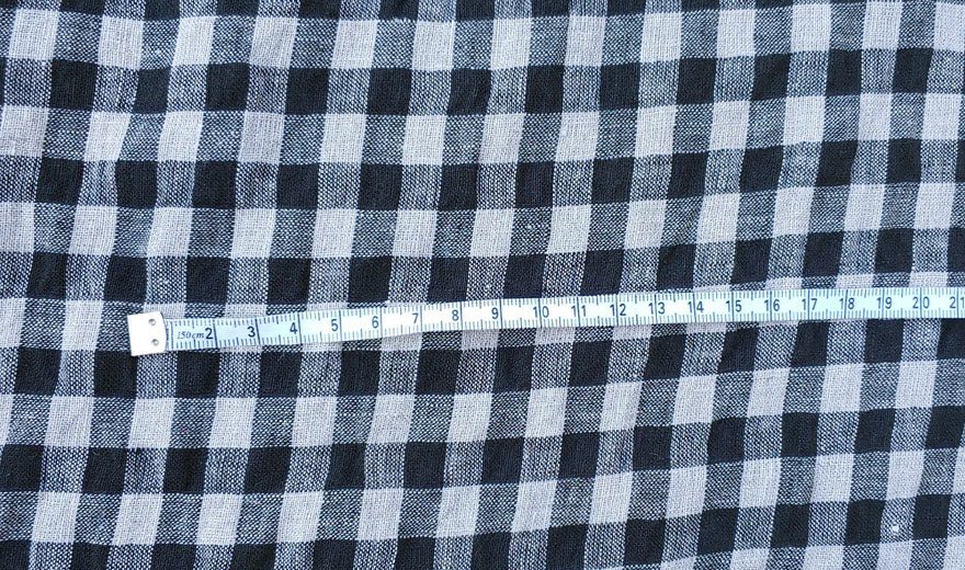 Linen Gingham Check Seersucker Stretch Fabric (6515) - The Linen Lab - Black and Natural