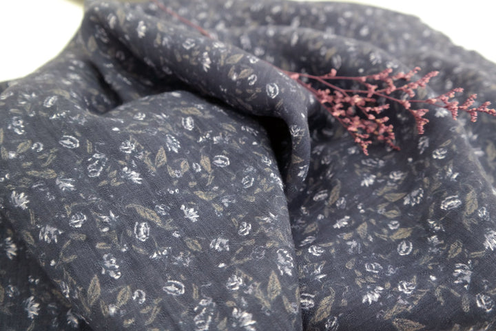Linen Navy Flower Print (7374) - The Linen Lab - blue