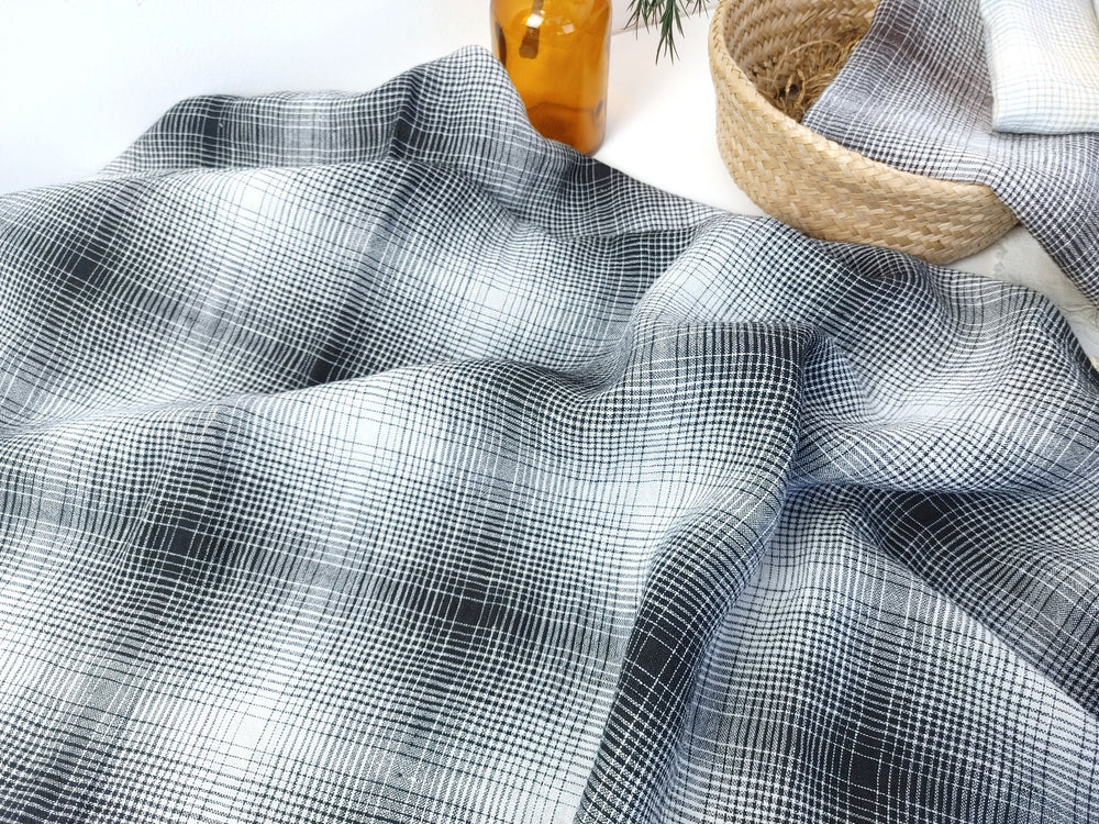 Linen Polyester Gradation Plaid Fabric 7241 7764 7765 7767 7768 7769 - The Linen Lab - Black