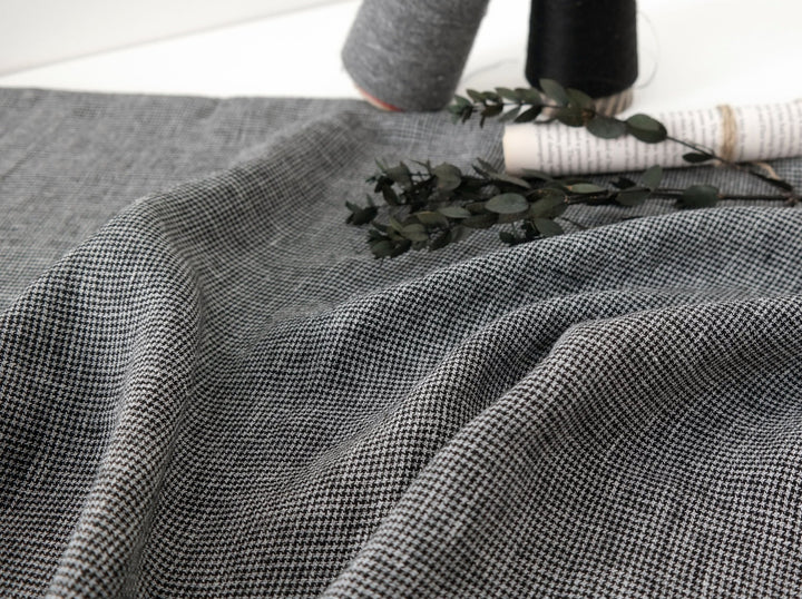 Linen Polyester Houndstooth Starcheck High-Twisted Yarn 7166 - The Linen Lab - Grey