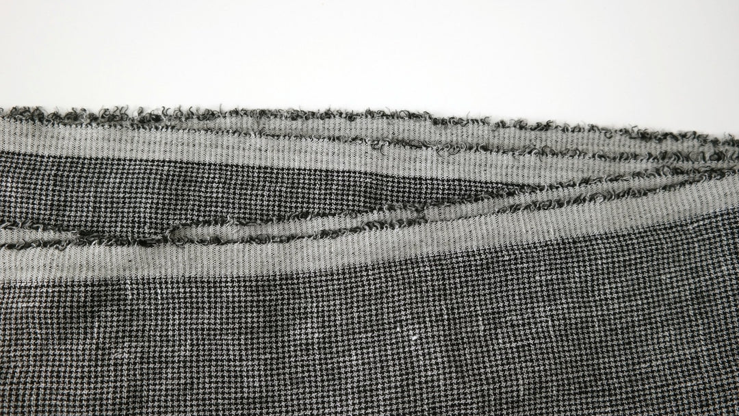 Linen Polyester Houndstooth Starcheck High-Twisted Yarn 7166 - The Linen Lab - Grey