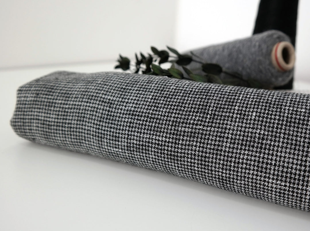 Linen Polyester Houndstooth Starcheck High-Twisted Yarn 7166 - The Linen Lab - Grey