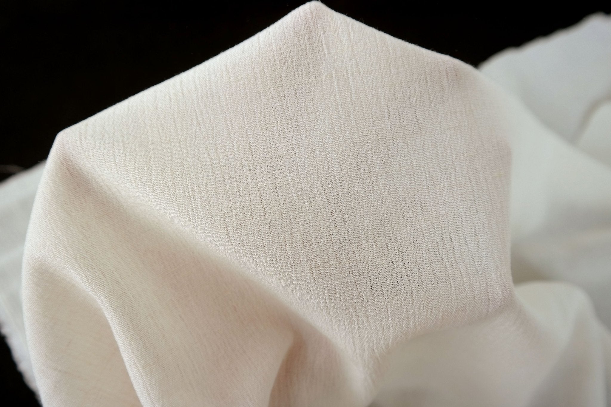 Linen Rayon 30s Wrinkled Fabric - The Linen Lab - Ivory