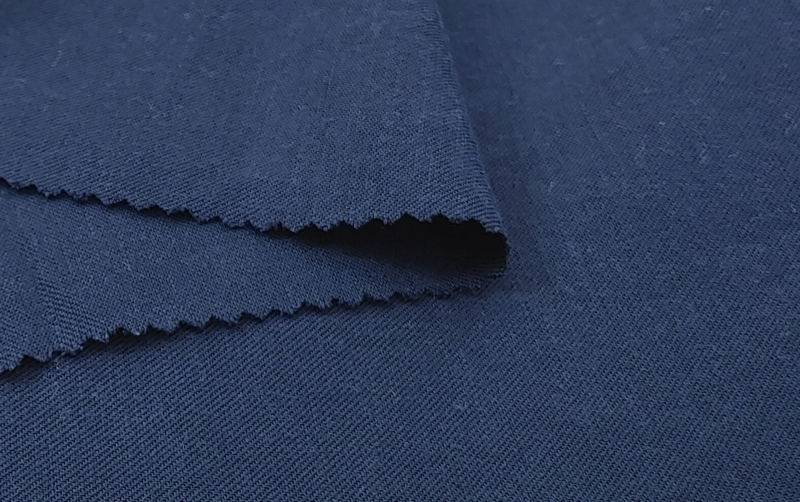 Linen Tencel Twill Fabric for Versatile and Elegant Creations 3217 6895 3530 - The Linen Lab - Navy