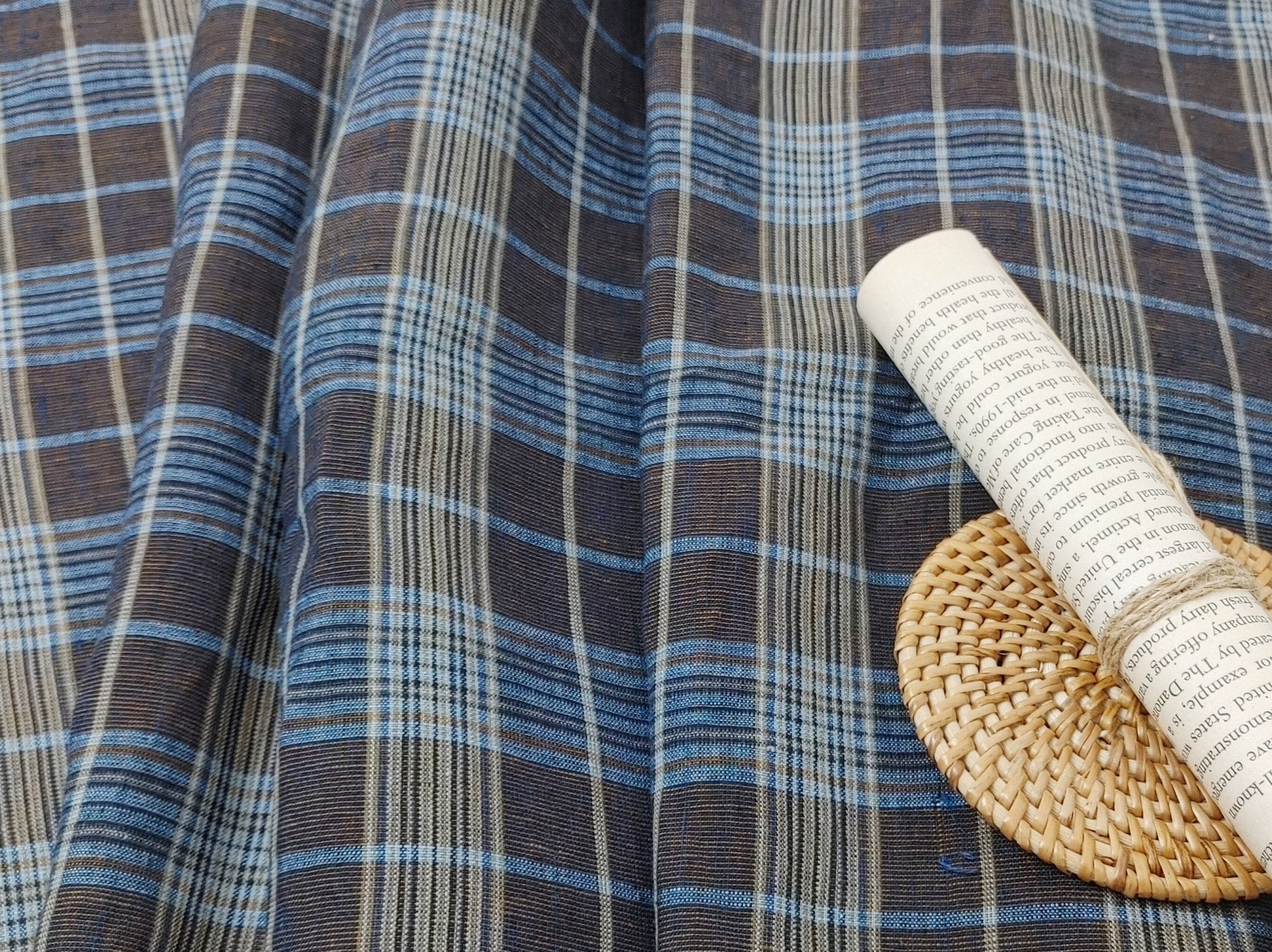 Modern Classic: 100% Linen Fabric Glen Plaid in Medium Weight Plain Weave 7550 7551 - The Linen Lab - Navy