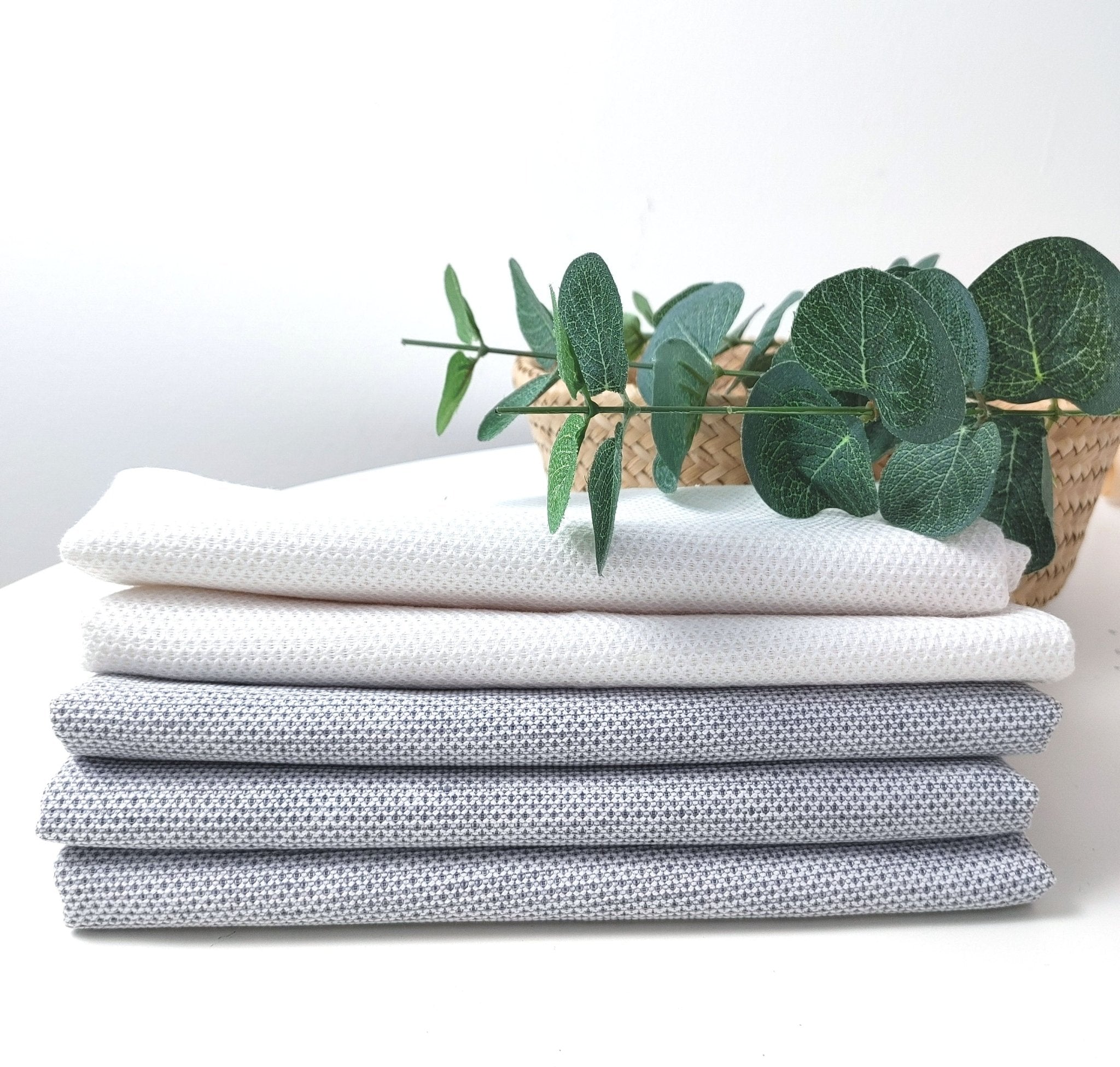 Rhombus Linen Cotton Fabric V-Shape Heald Medium Weight 4675 4351 - The Linen Lab - White