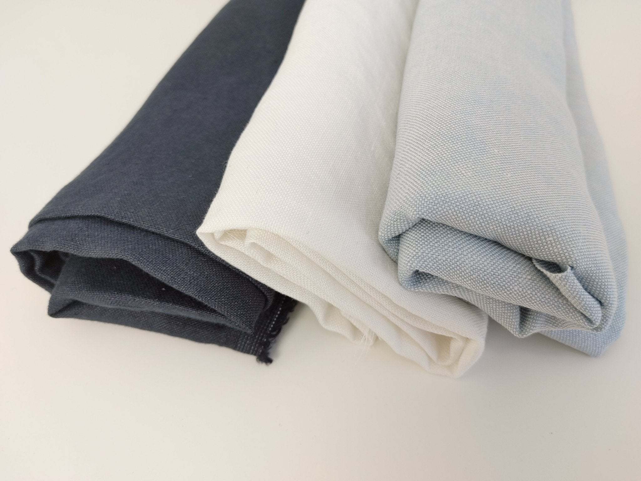 Silk Linen Canvas Mat Fabric 6555 6935 6494 - The Linen Lab - Blue
