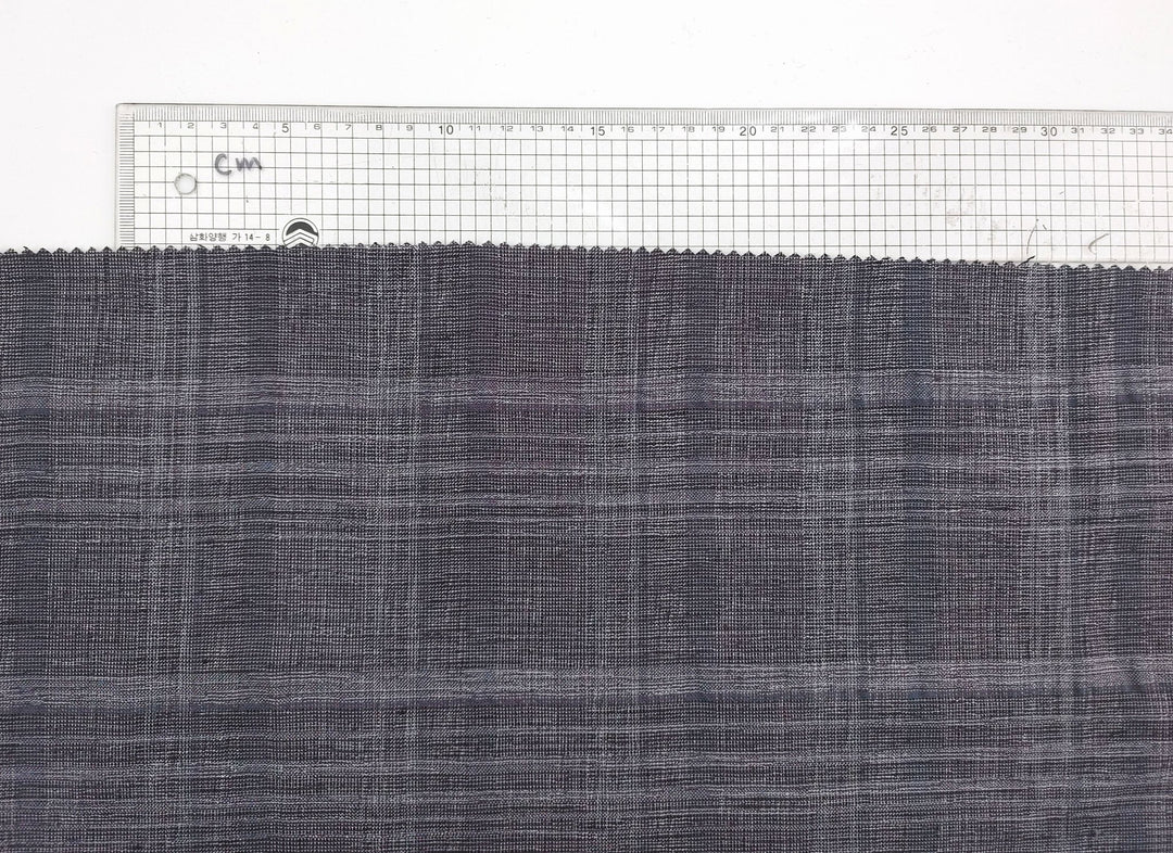 Silver Threads Plaid: Linen Blend Fabric with Metallic Effect 2725 - The Linen Lab - Grey
