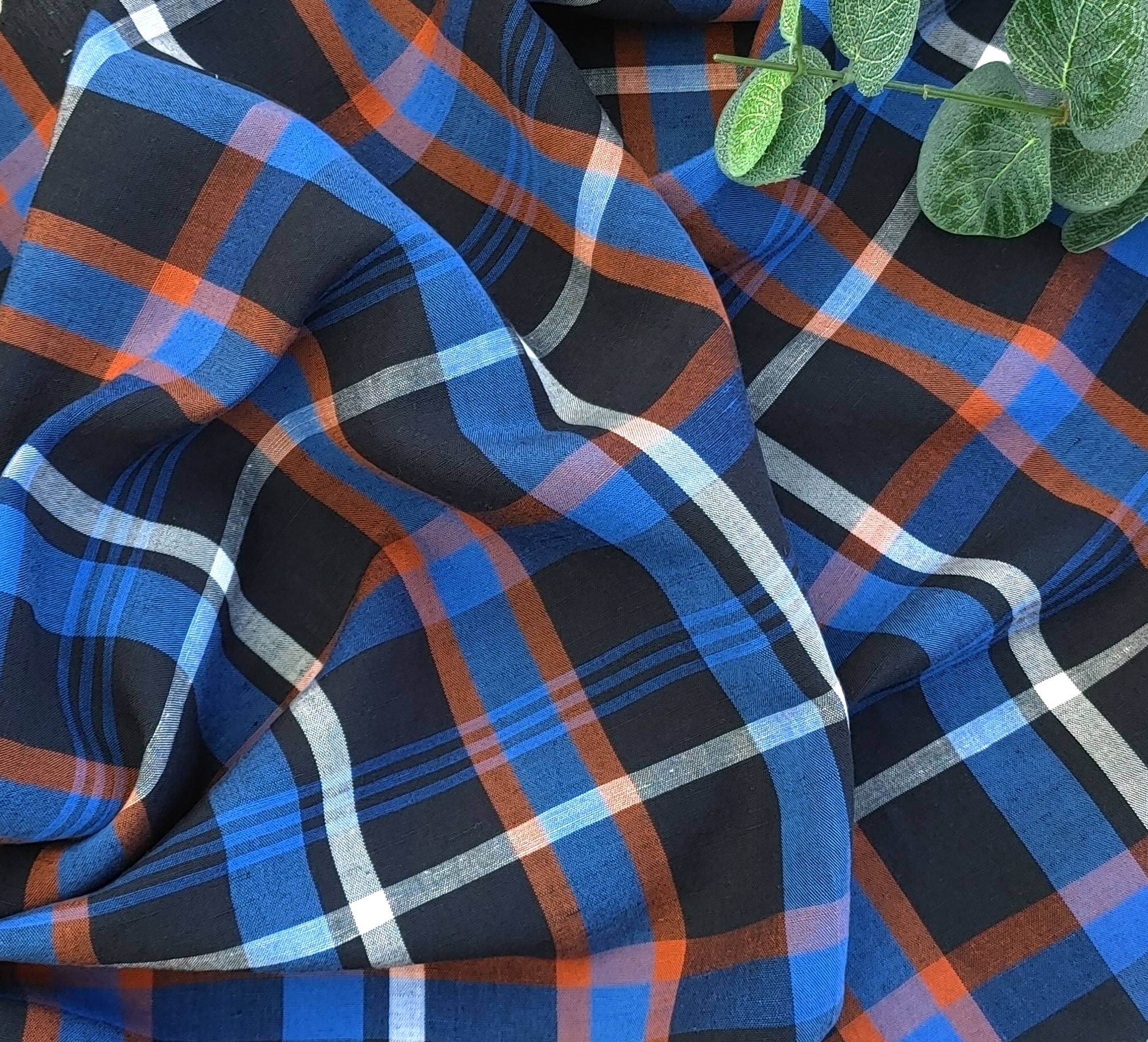 Timeless Plaid: Linen Tencel Blend Fabric with Plaid Pattern 7185 - The Linen Lab - Navy